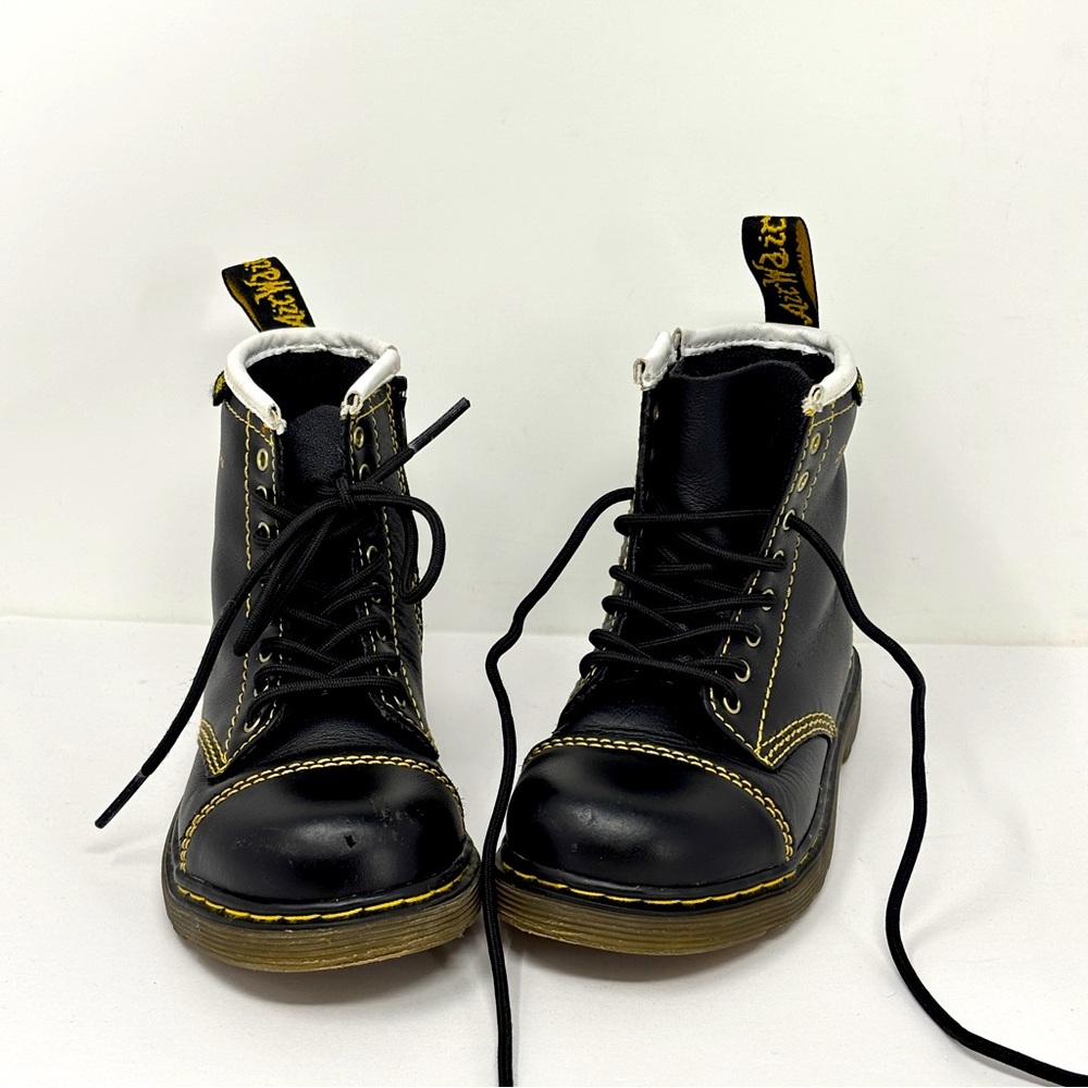 DR. MARTENS Black Buster 8-Eye Kids Leather Combat Boots - Picture 2 of 10